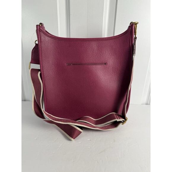 Style & Co Whipstitch soft faux-leather medium Crossbody Purse Twinberry Pink - Picture 10 of 10